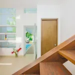 Private House Downtown, Private Pool